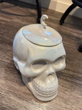 Killstar Iridescent White Ceramic Skull Jar with Crescent Lid
